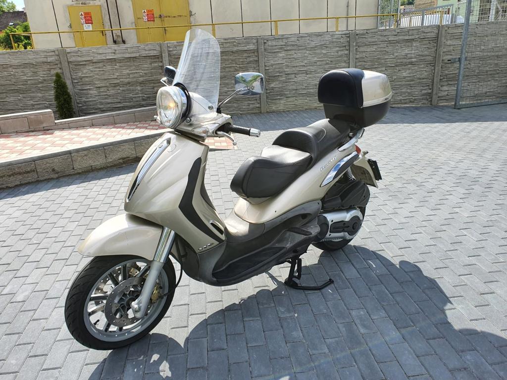Piaggio Beverly 500