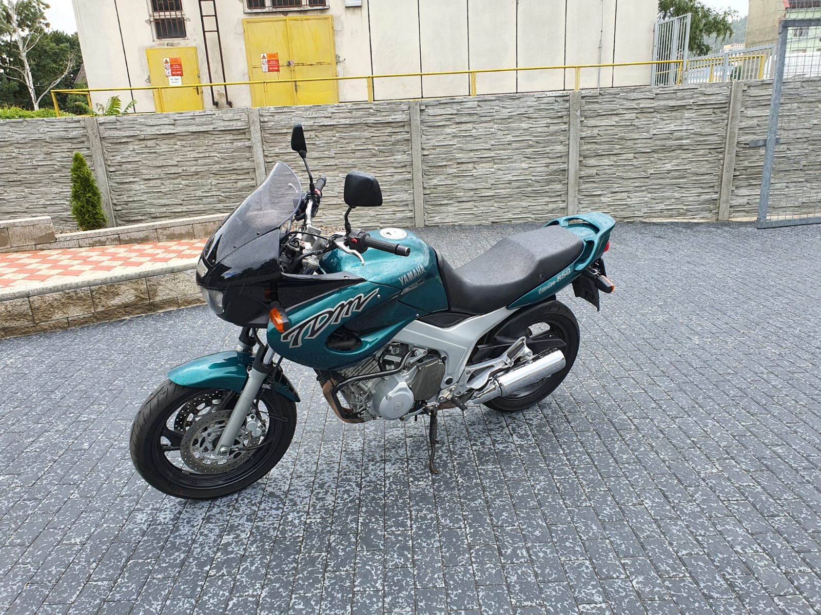 Yamaha TDM 850 