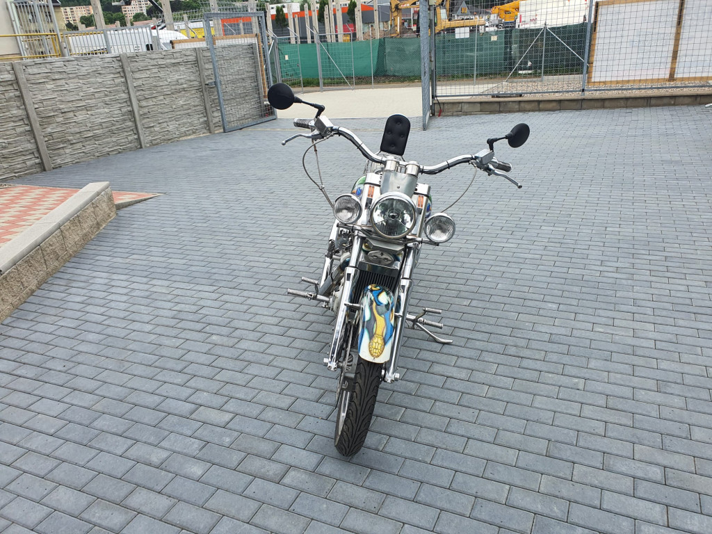 Honda VT 1100 C