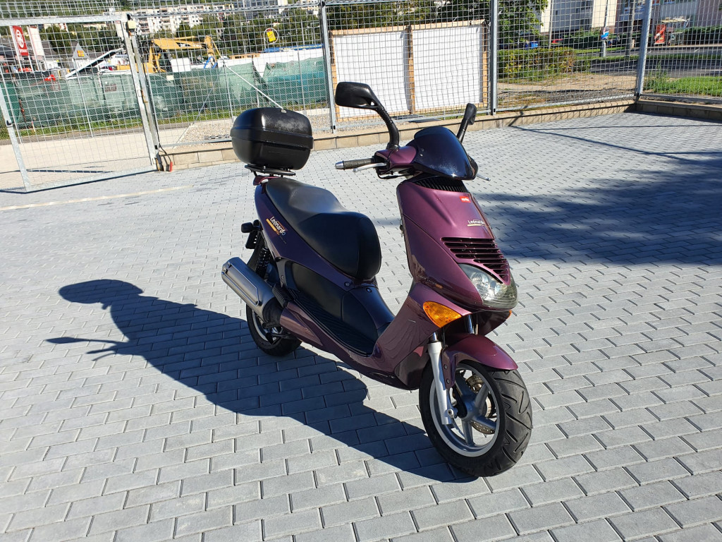Aprilia Leonardo 150