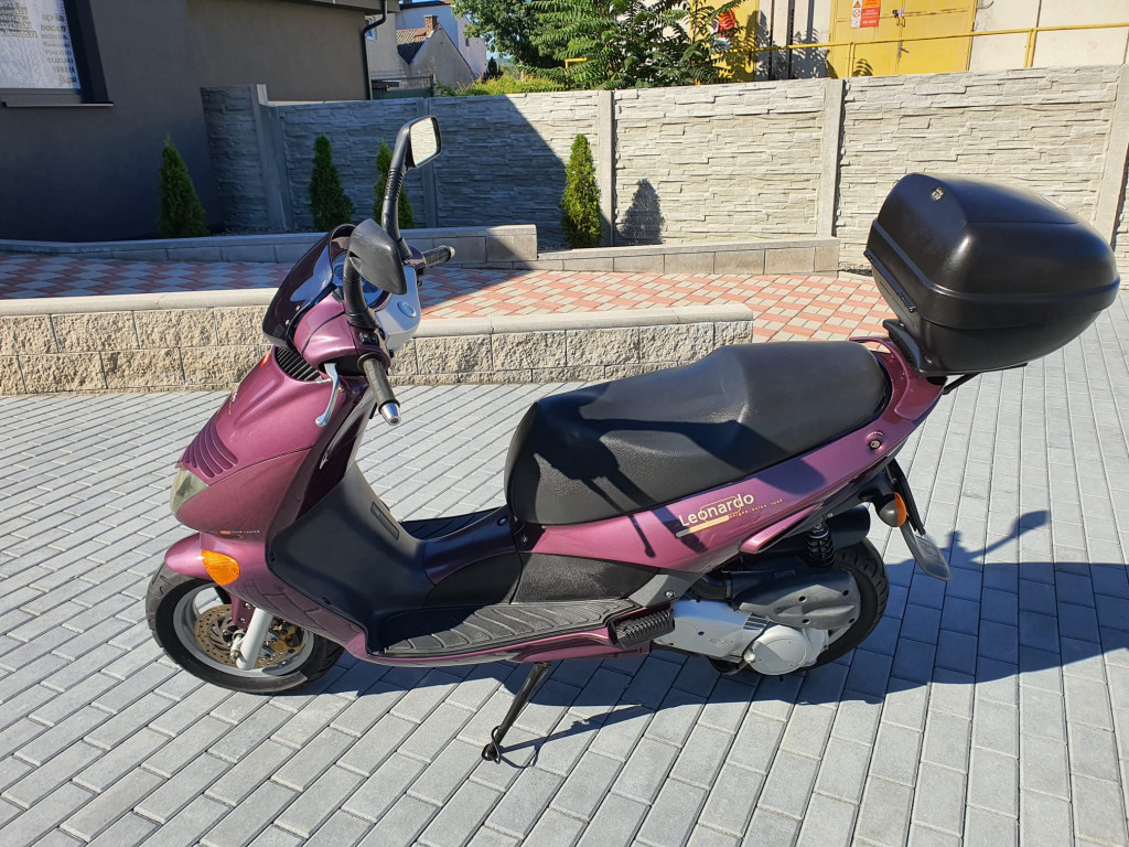 Aprilia Leonardo 150