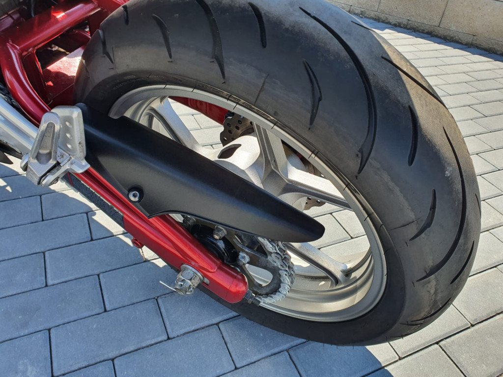 Kawasaki ER-6n 