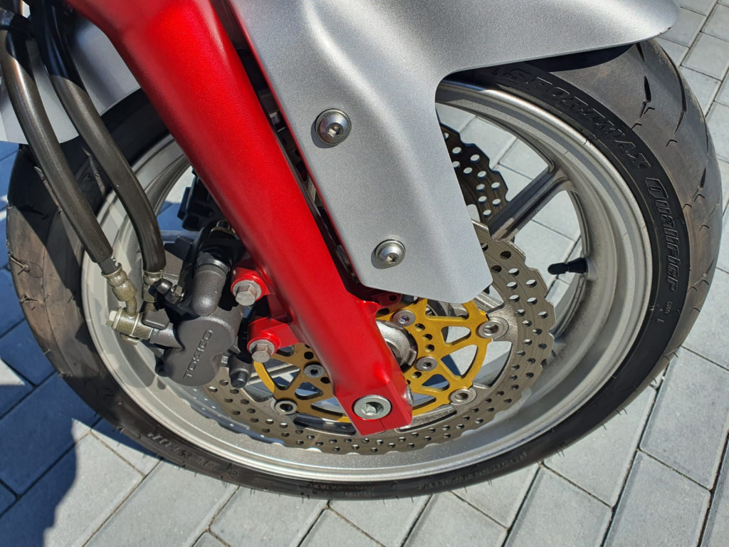 Kawasaki ER-6n 