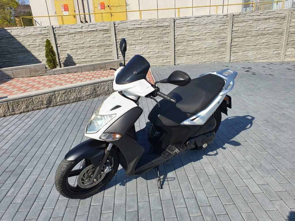 Kymco Agility 200