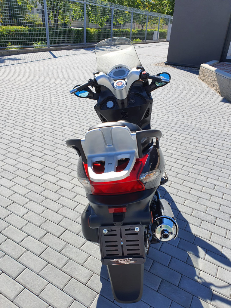 Kymco Grand Dink 250