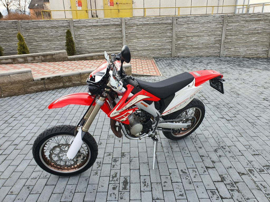 Honda HM 50 CRM /MOTARD/