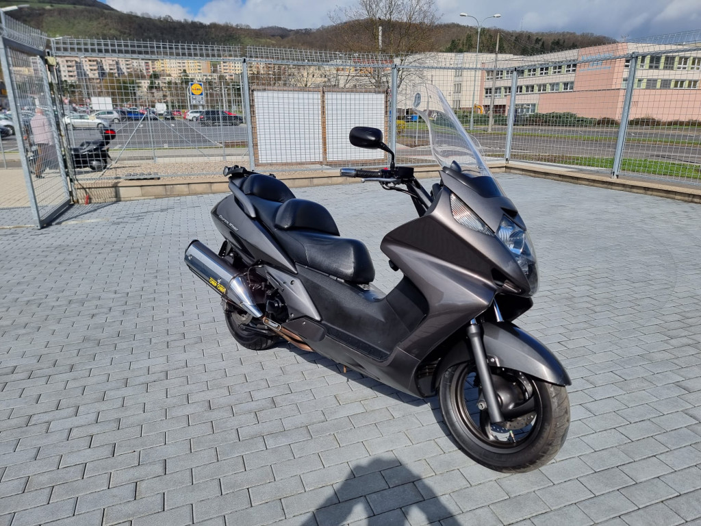 Honda FJS 400 Silver Wing 