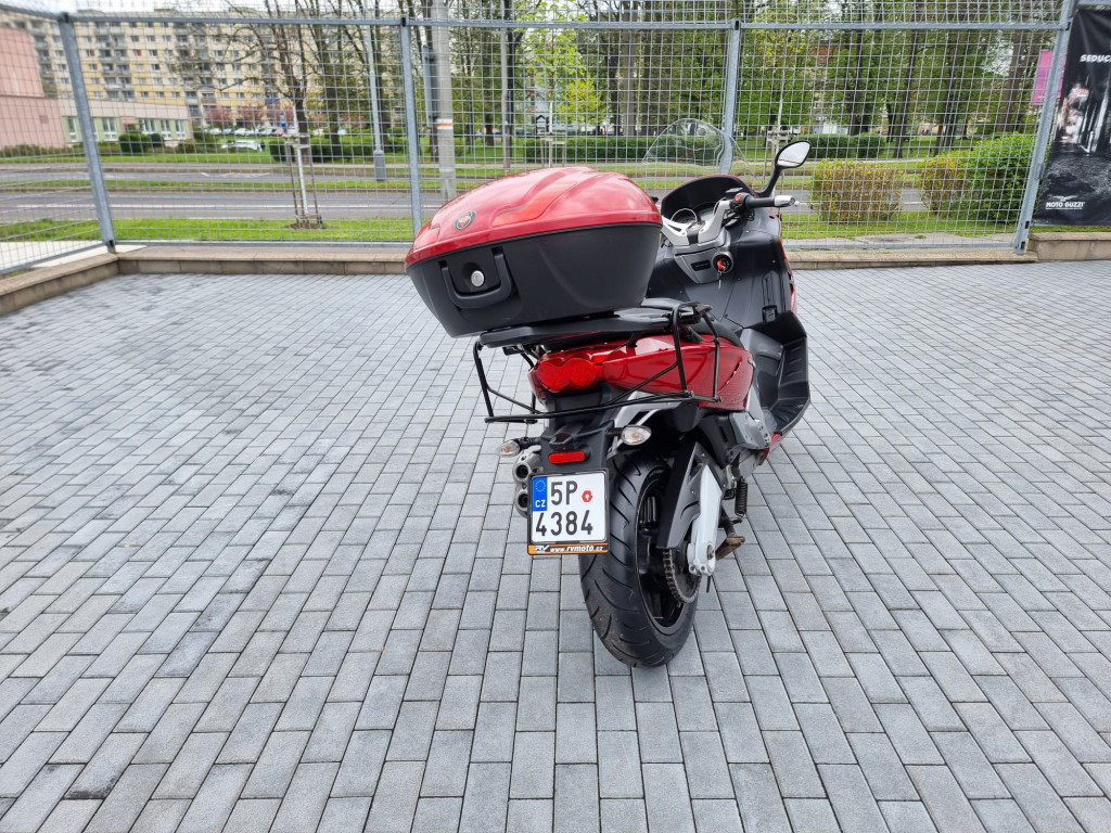 Gilera GP 800