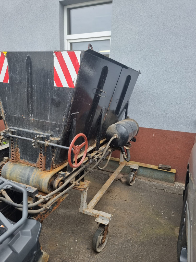 MULTICAR M 2513 