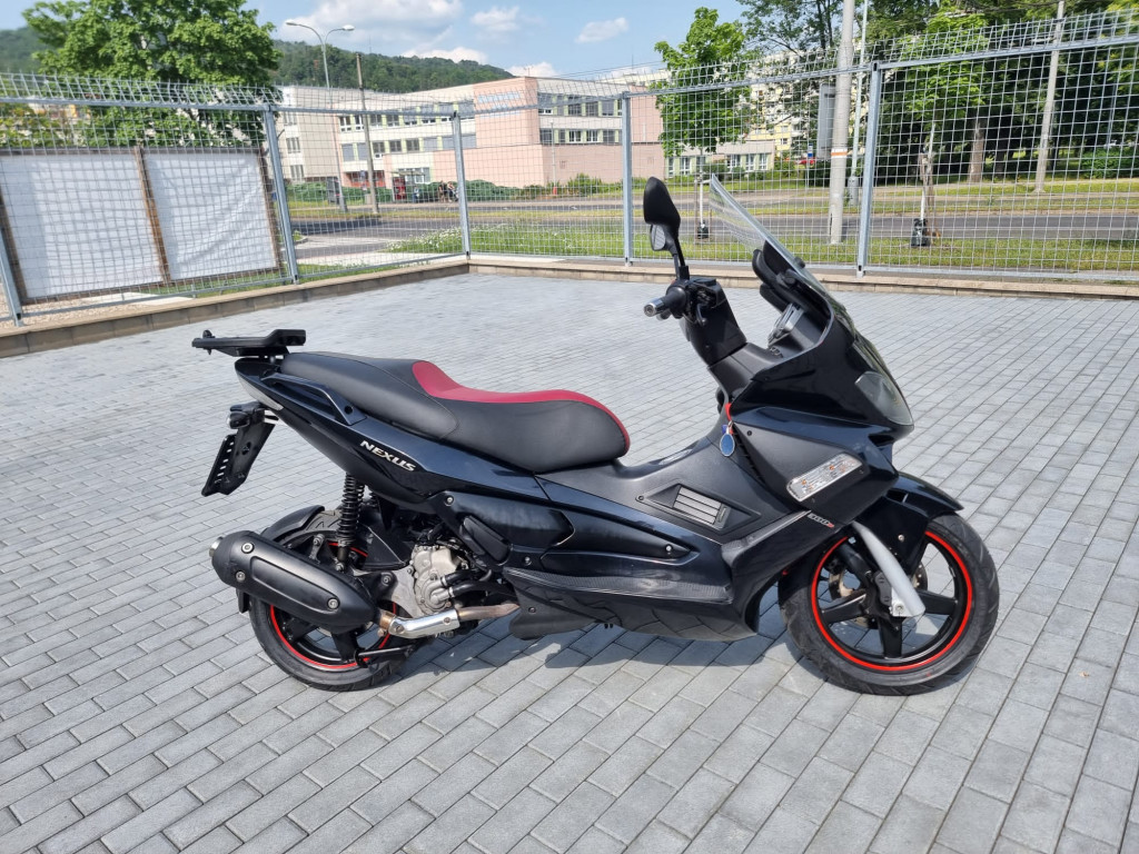 Gilera Nexus 300