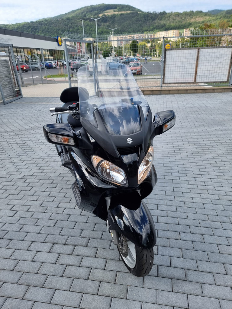 Suzuki Burgman AN 650 A Executive