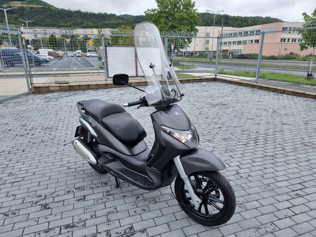 Piaggio Beverly 250 ie