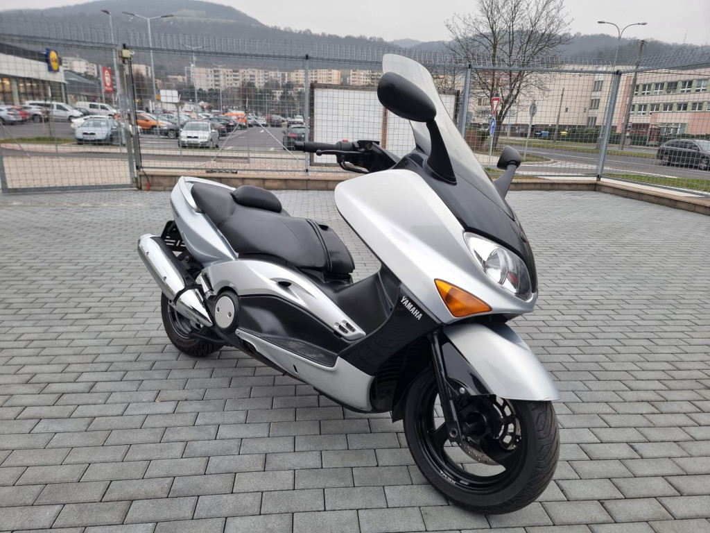 Yamaha T-max 500