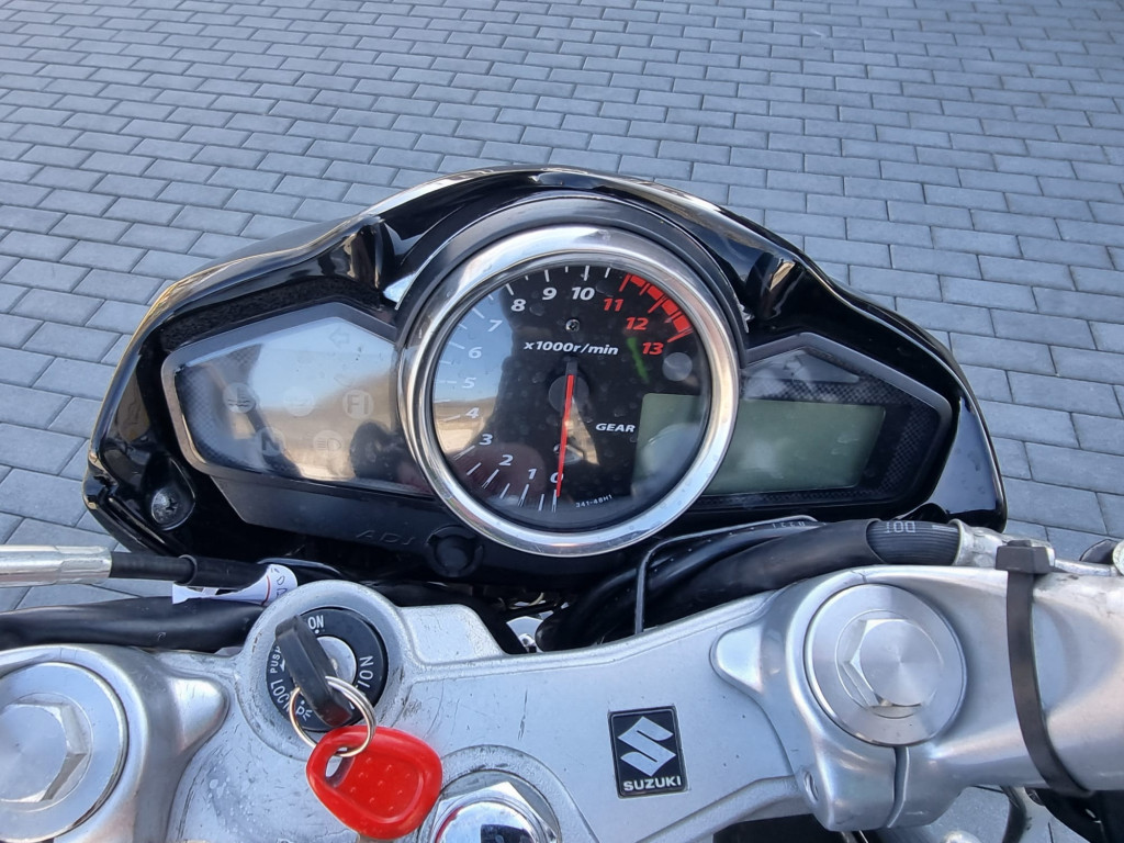Suzuki Inazuma 250