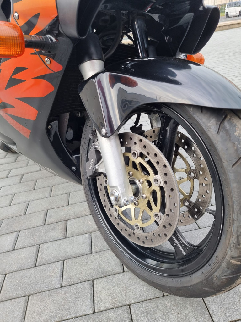 Honda CBR 600 F