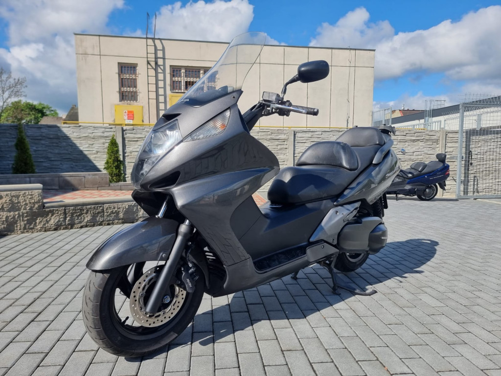 Honda FJS 400 Silver Wing 