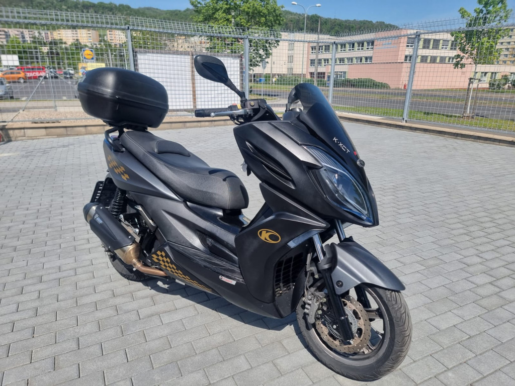Kymco K-XCT 300i 