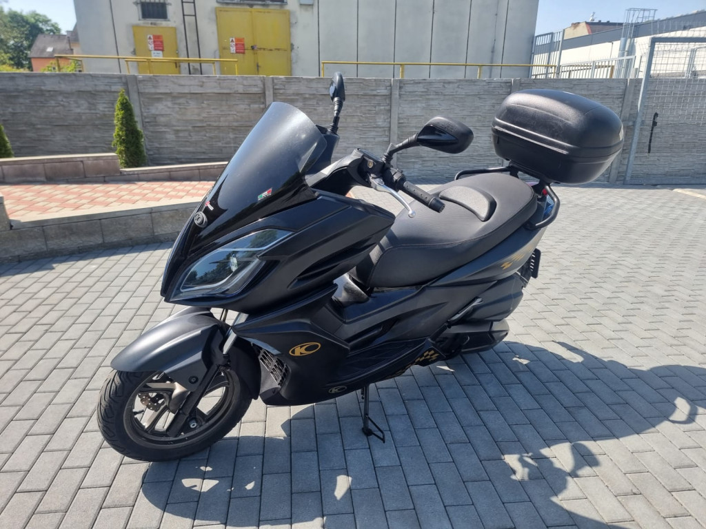 Kymco K-XCT 300i 