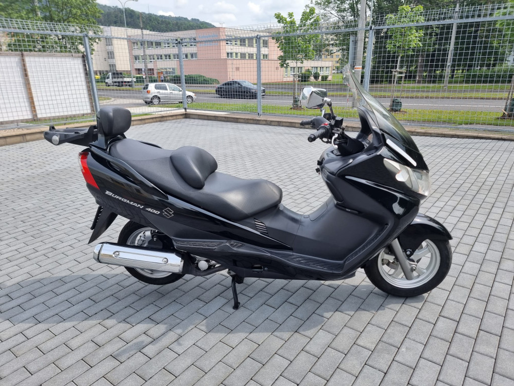 Suzuki Burgman 400