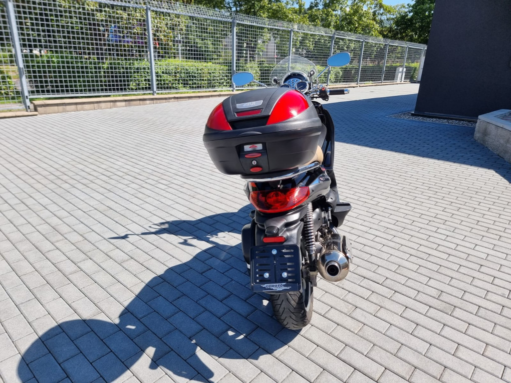 Piaggio Beverly 500 Cruiser