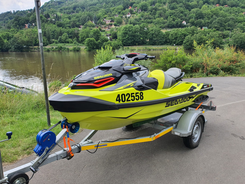Sea Doo RXT 300 XRS