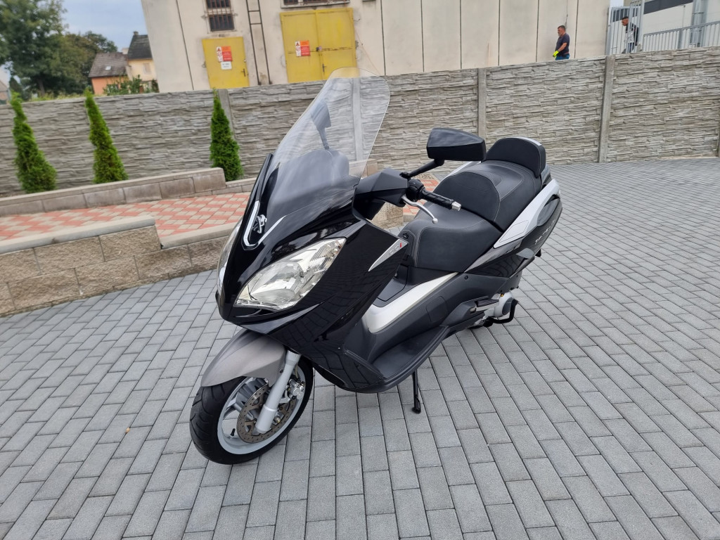 Peugeot Satelis 300i