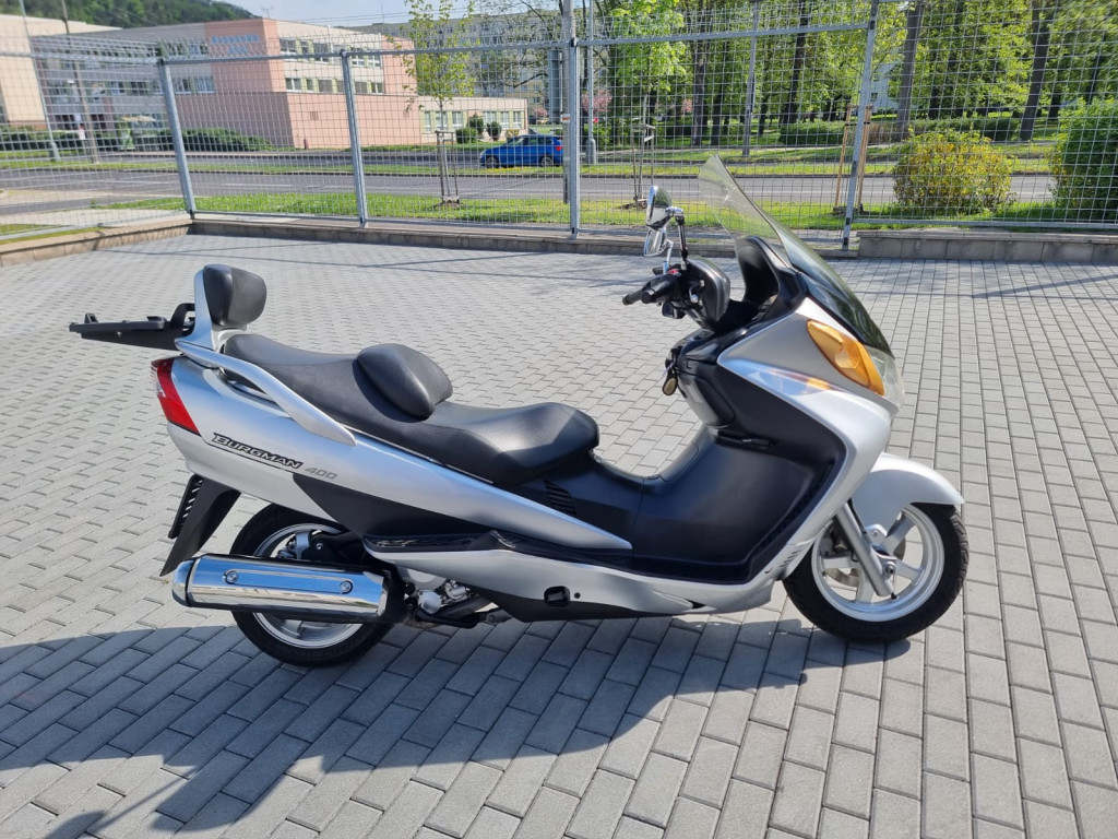 Suzuki Burgman 400