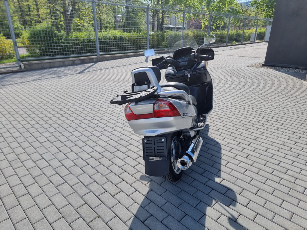 Suzuki Burgman 400