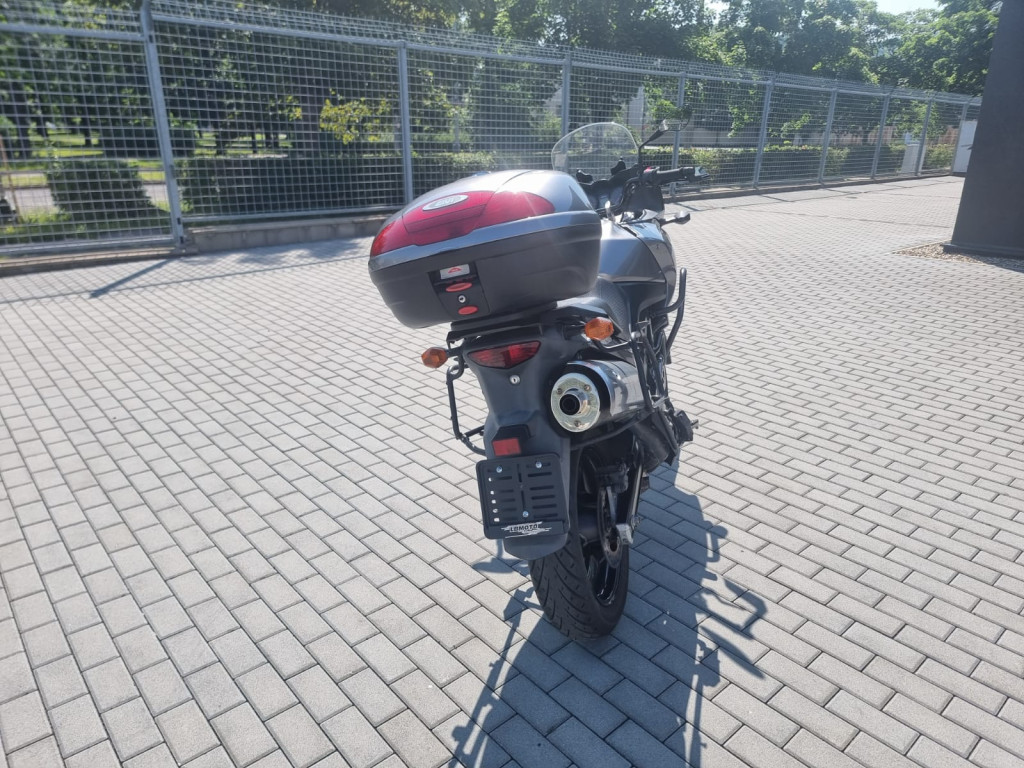 Suzuki DL 650 V-Strom 